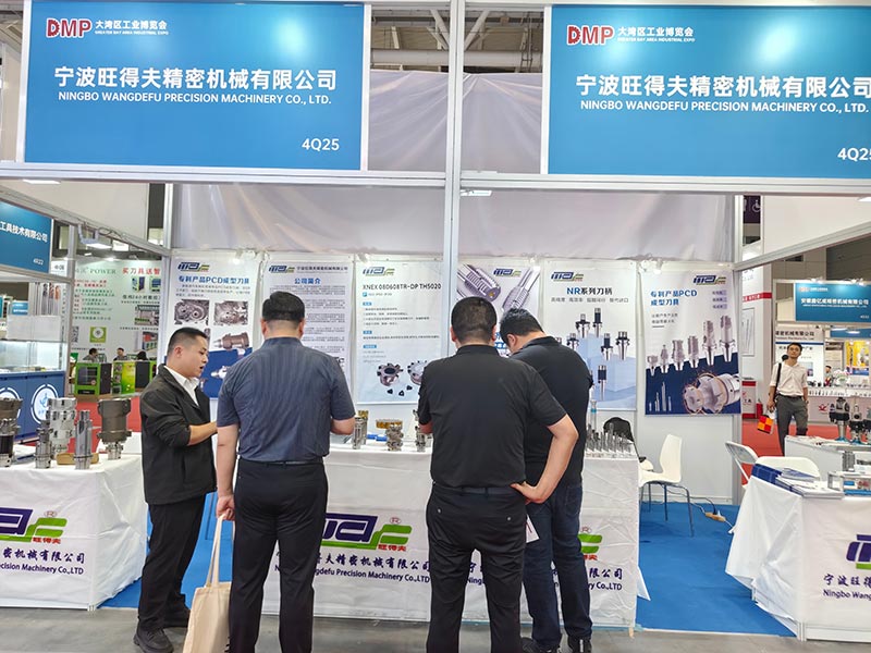 Jentera Ketepatan Ningbo Wangdefu Mempamerkan di Ekspo Perindustrian 2025 DMP Greater Bay